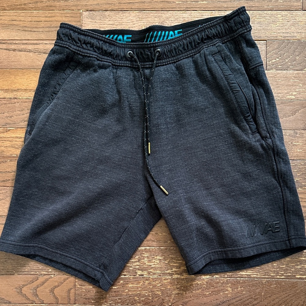 American Eagle Outfitters Flex Men's Charcoal Shorts, Small